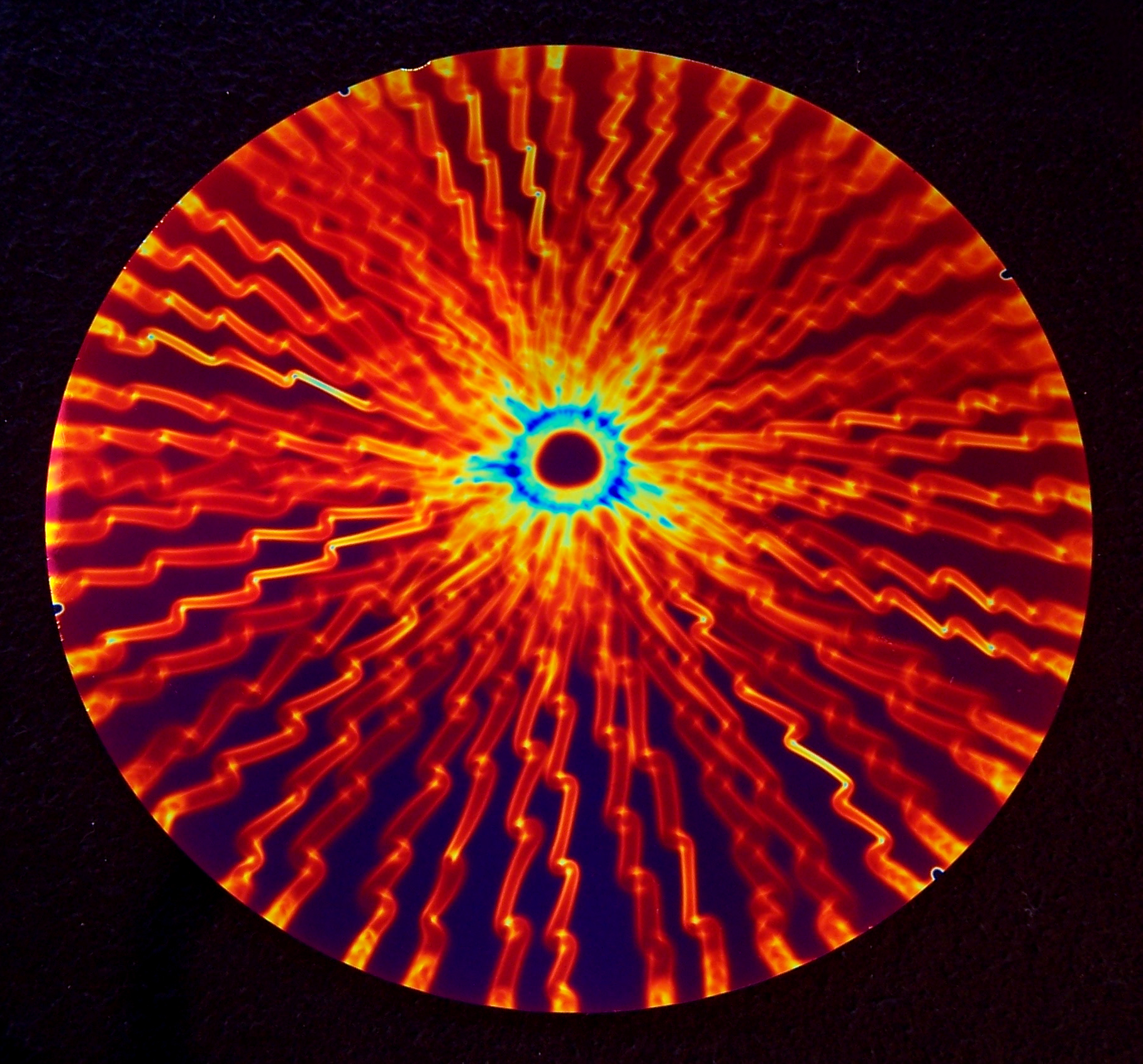 Cbs Dichroic Voltage Black Cherry vetro fusione rosso nero