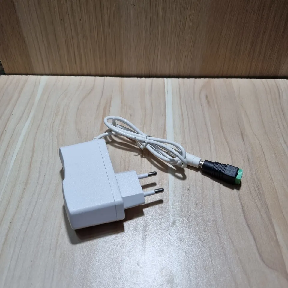 Ditta Montanini Articoli Elettrici Trasformatore 12V 2A LED